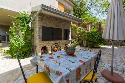 Ferienwohnung mit Balkon, Grill und