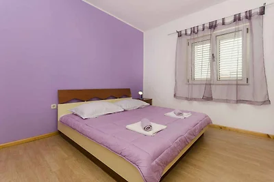 Appartamento Vacanza con famiglia Tribunj