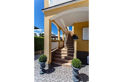 Studio mit Internet, Klimaanlage und Balkon