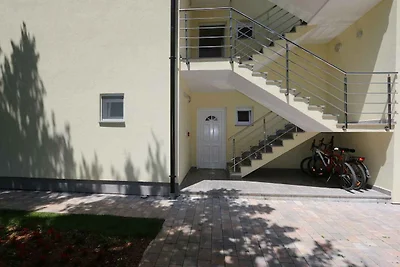 Ferienwohnung mit Balkon und Klimaanlage