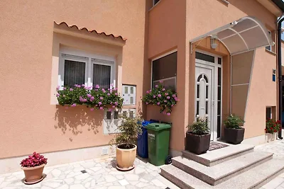 Ferienwohnung mit Klima und Terrasse