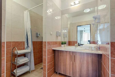 Hotelapartment mit Innenpool und Sauna