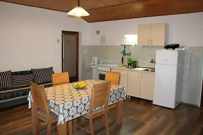 Ferienwohnung mit Terrasse und Klimaanlage