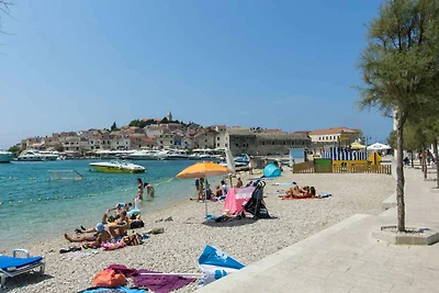 Appartamento Vacanza con famiglia Primosten