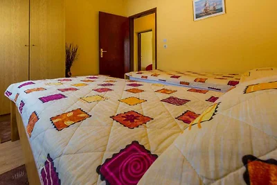 Ferienwohnung mit Grill, Klimaanlage und WLAN