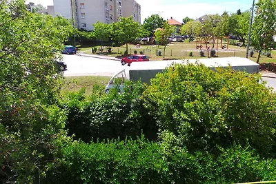 Ferienwohnung mit Balkon und Grillmöglichkeit