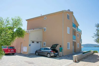 Appartamento Vacanza con famiglia Biograd na Moru