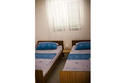 Studio-Apartment für 2–3 Personen, 10 m vom M