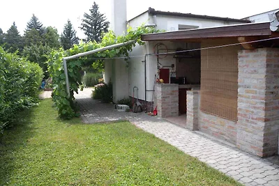 Ferienhaus /Holzhaus nur 200 m vom Strand
