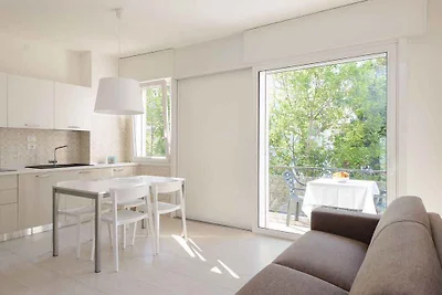 Ferienwohnung mit Klimaanlage und Balkon