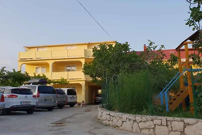 Ferienwohnung mit Terrasse und Klimaanlage