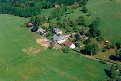 Studio mit eigenem Garten und Innenpool