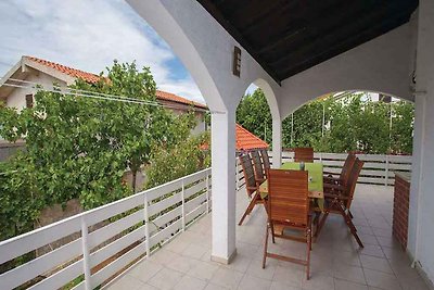 Ferienwohnung mit Terrasse und Klimaanlage