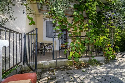 Gemütliche Ferienwohnung in Kaštel Štafilić m