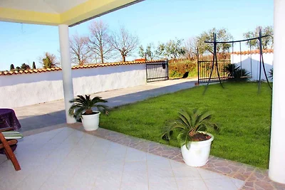 Ferienhaus mit Pool und Fitness