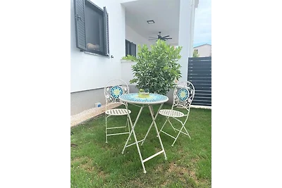 Ferienwohnung 80m vom Strand