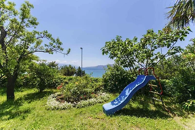 Ferienwohnung mit Terrasse und Meerblick