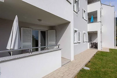 Ferienwohnung mit Klimaanlage und Terrasse