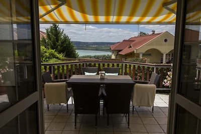 Ferienhaus mit geheiztem Aussenpool, Klima, P