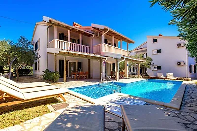 Ferienwohnung mit Pool in Palit ****