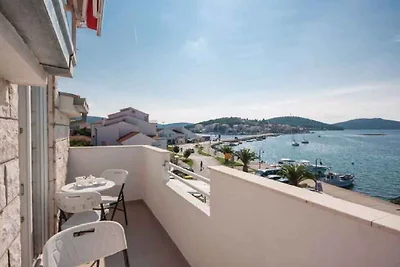 Appartamento Vacanza con famiglia Rogoznica
