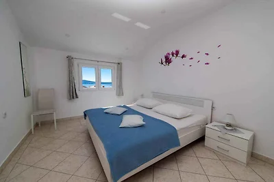Ferienwohnung mit 10 qm Loggia mit Meerblick,