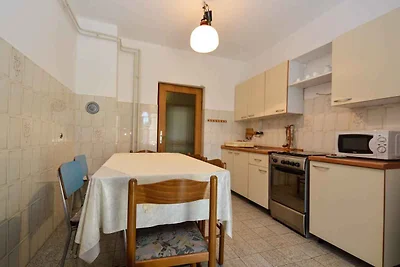 Ferienwohnung mit Terrasse und Klimaanlage