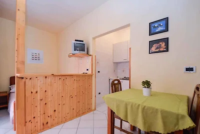 Studio mit Terrasse und Klimaanlage