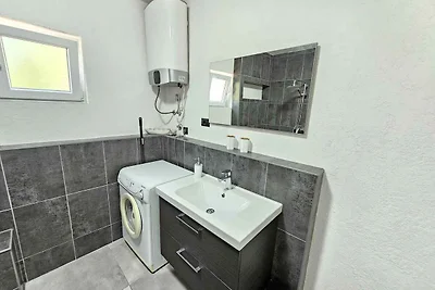 Ferienwohnung mit Blalkon und Klimaanlage