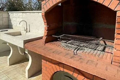 Ferienwohnung mit Pool und Klimaanlage