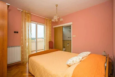 Gemütliche Ferienwohnung mit Balkon auf der I