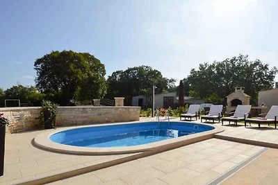 Ferienwohnung mit Klimaanlage und Pool
