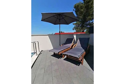 Ferienwohnung mit Klimaanlage und Aussenpool