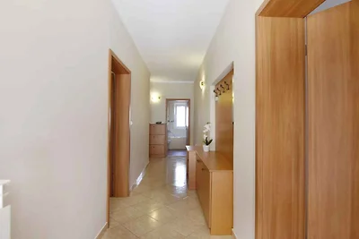 Ferienwohnung mit Garten in der Nähe des