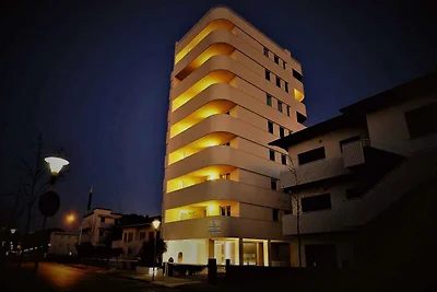 Ferienwohnung mit Klimaanlage und Balkon