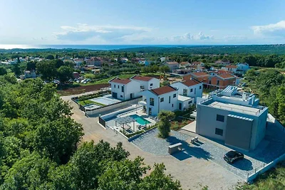 FerienHaus mit Pool