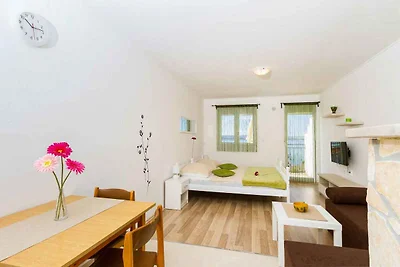 Appartamento Vacanza con famiglia Maslenica