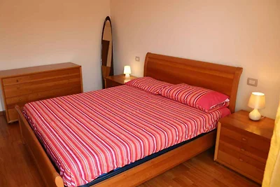 Ferienwohnung mit Schwimmbad und Klimaanlage