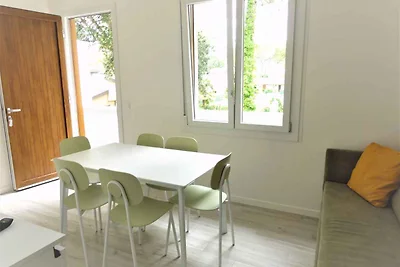 Ferienwohnung mit Klimaanlage und Parkplatz