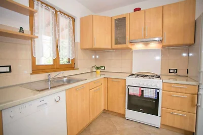 Villa mit Pool, Fitnessraum und Sauna für 8