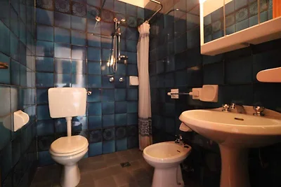 Ferienwohnung mit Klimaanlage und Balkon mit