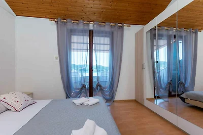 Ferienwohnung mit Balkon und Meerblick