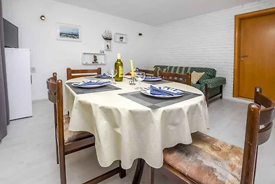 FerienWohnung mit Terrasse und Grill