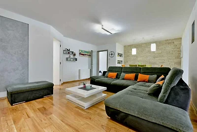 Ferienwohnung mit Klimaanlage, Waschmaschine 