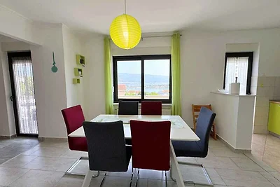 Ferienwohnung mit Balkon und Klimaanlage