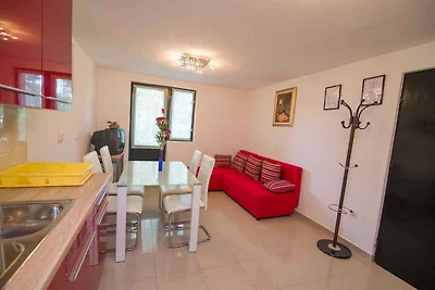 Ferienwohnung mit Terrasse in Strandnähe