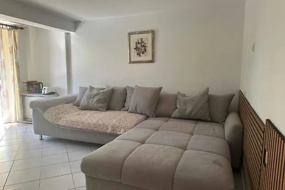 Ferienwohnung mit Pool & Balkon