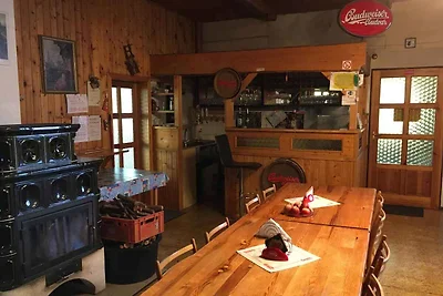 Berghütte in Isergebirge in der Nähe Skiareal