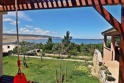 Ferienwohnung mit Terrasse und Klimaanage