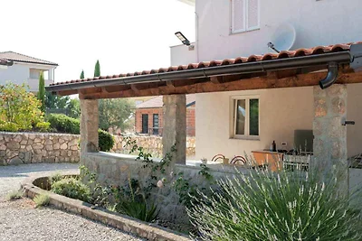 Ferienwohnung mit Klimaanlage und Grill in